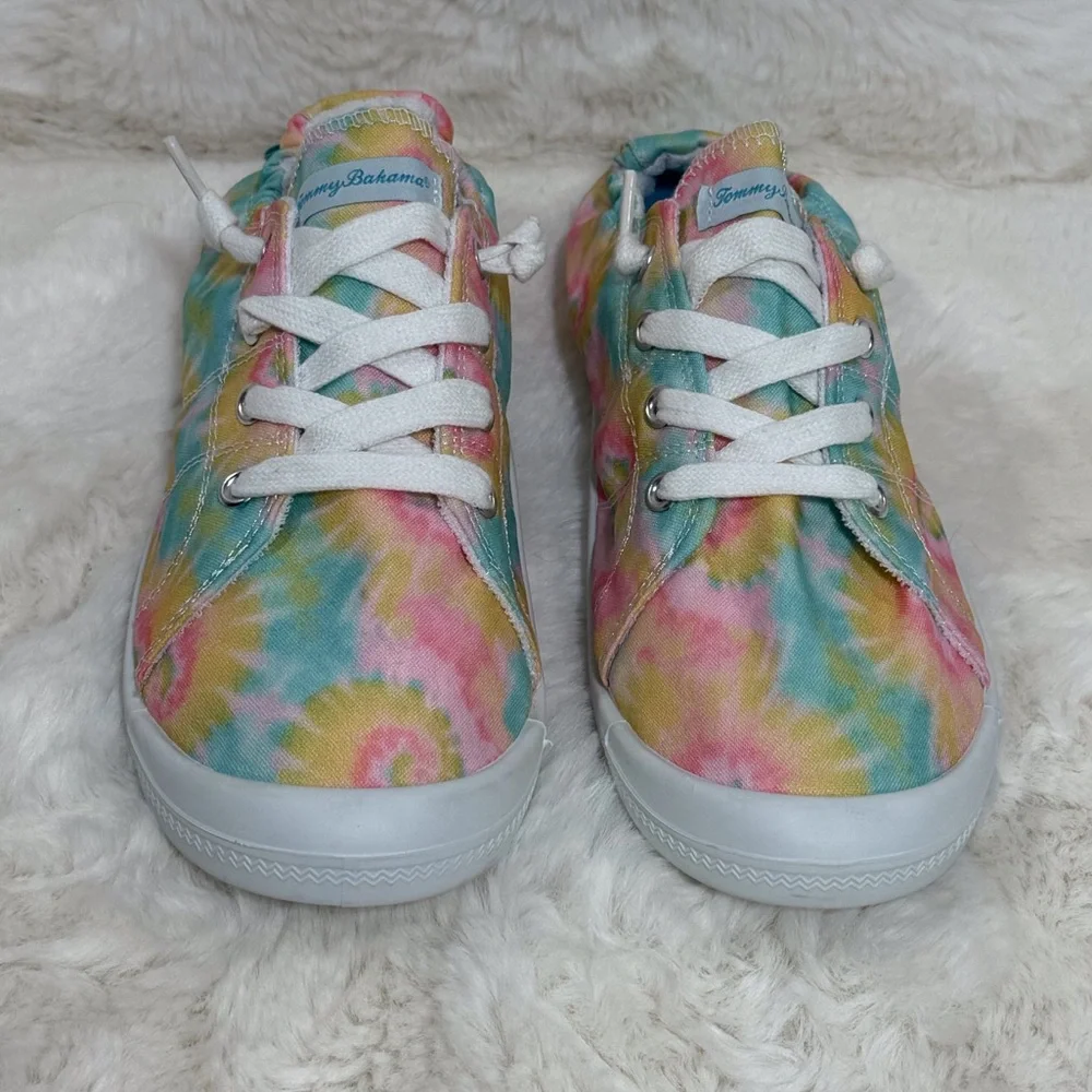 NWT Tommy Bahama Multicolor Tie Dye Shoes Slip On Sneakers, Size 10 - Picture 3 of 8